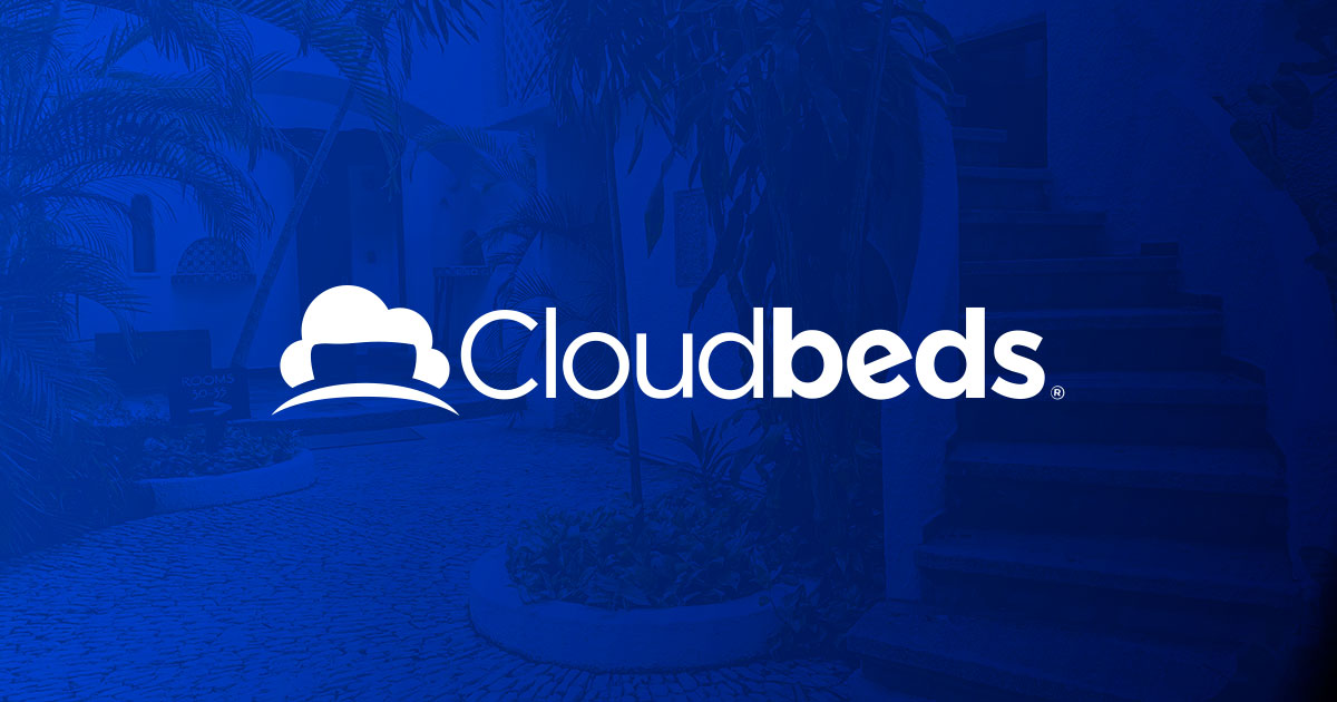 Cloudbeds logo in blue background