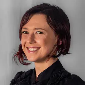 Headshot of Lana Cook